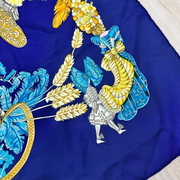 Hermes Silk Carre Scarf ‘Chapeau’ by Annie Favre scarf Wrap Classic blue - Picture 6 of 11